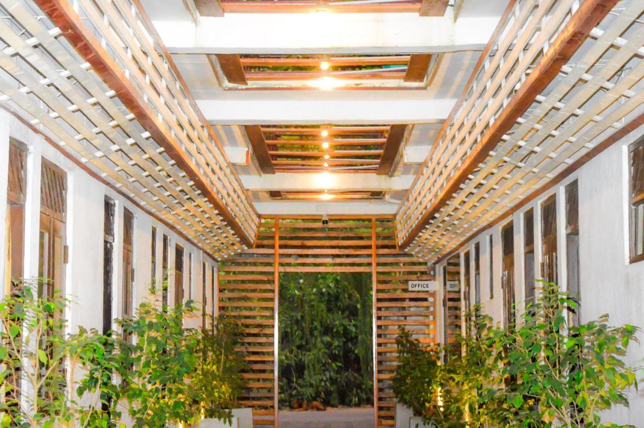 Cinnamon Airport Residencies Katunayaka Extérieur photo