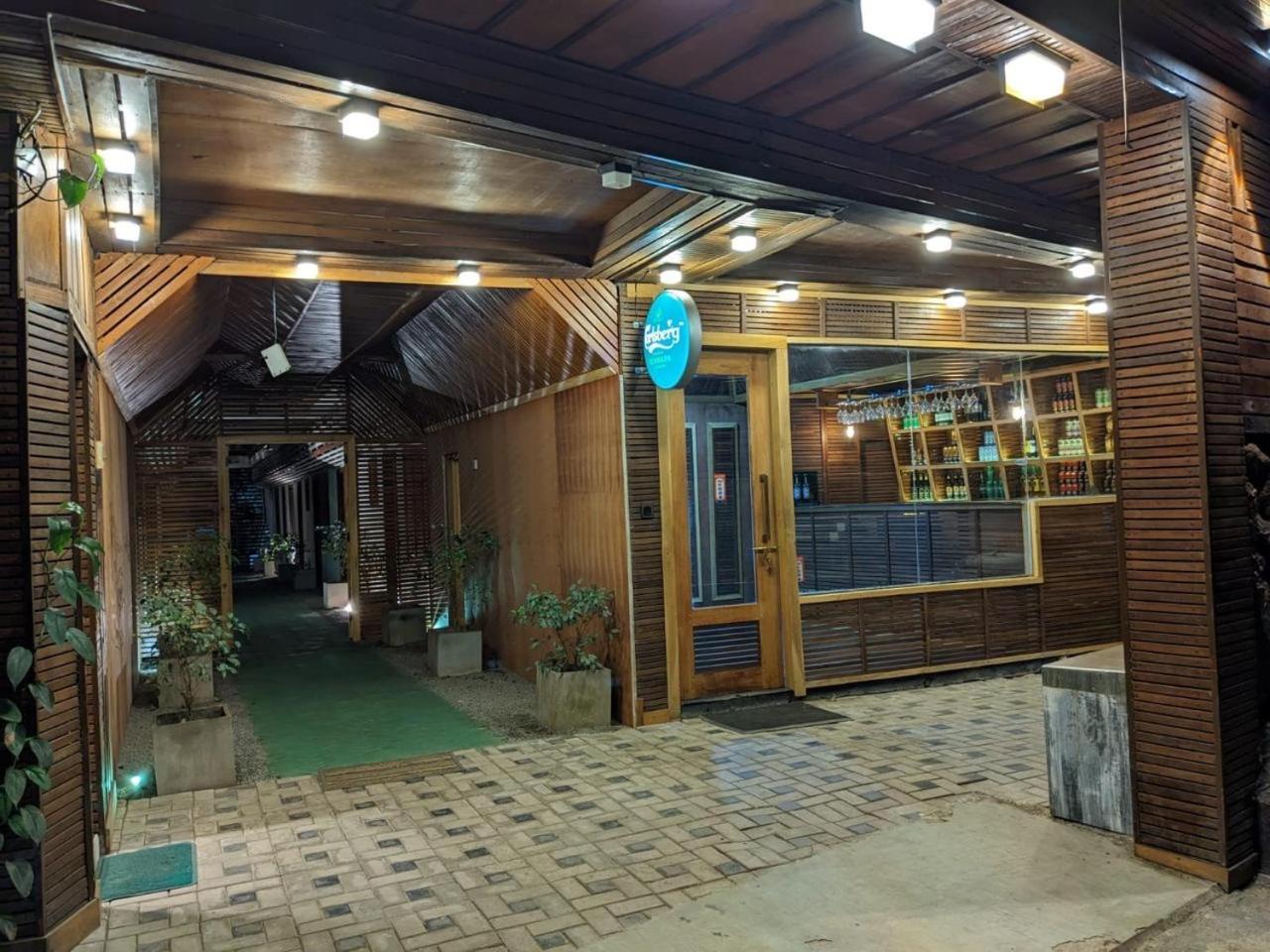 Cinnamon Airport Residencies Katunayaka Extérieur photo