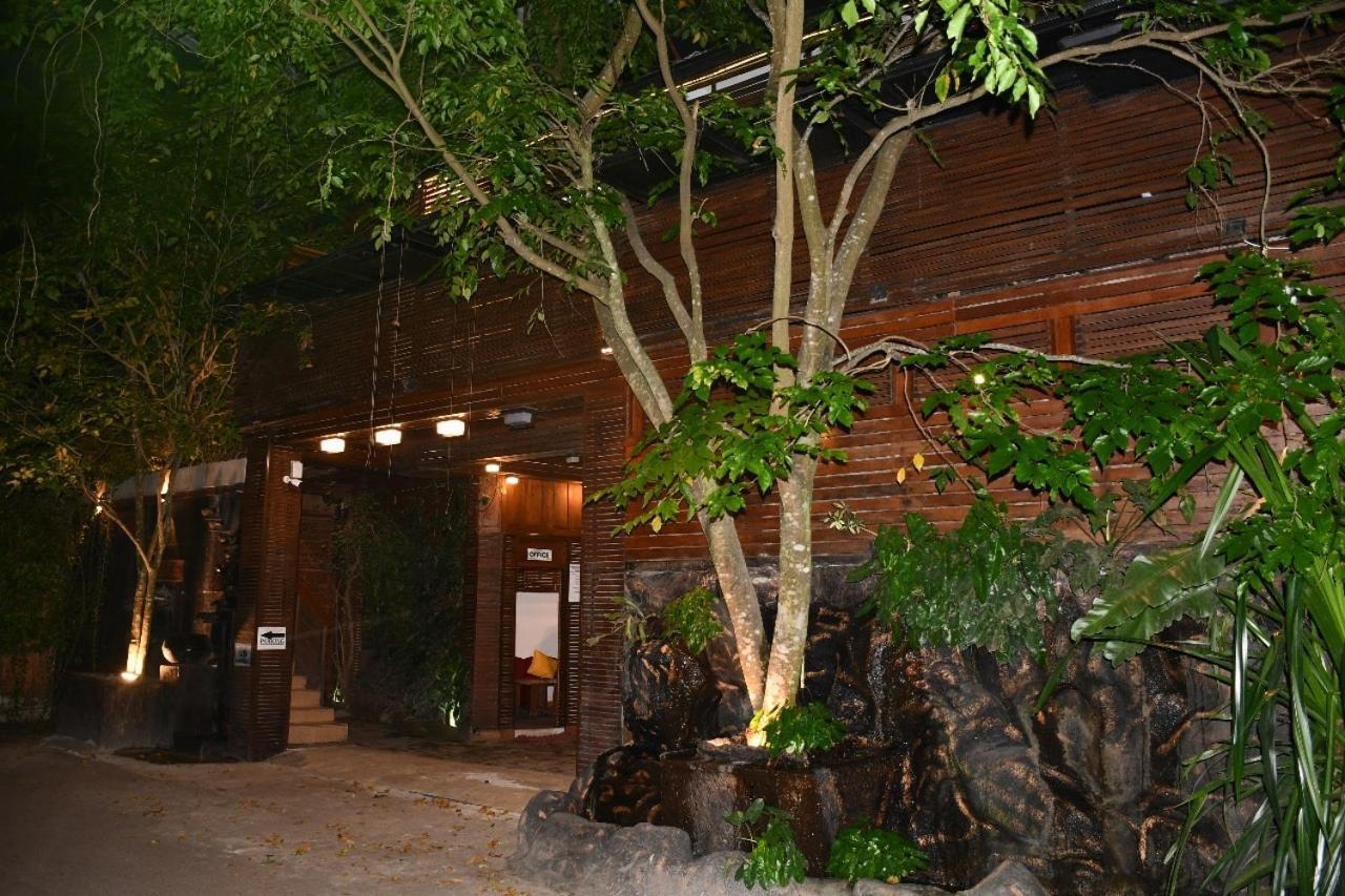 Cinnamon Airport Residencies Katunayaka Extérieur photo